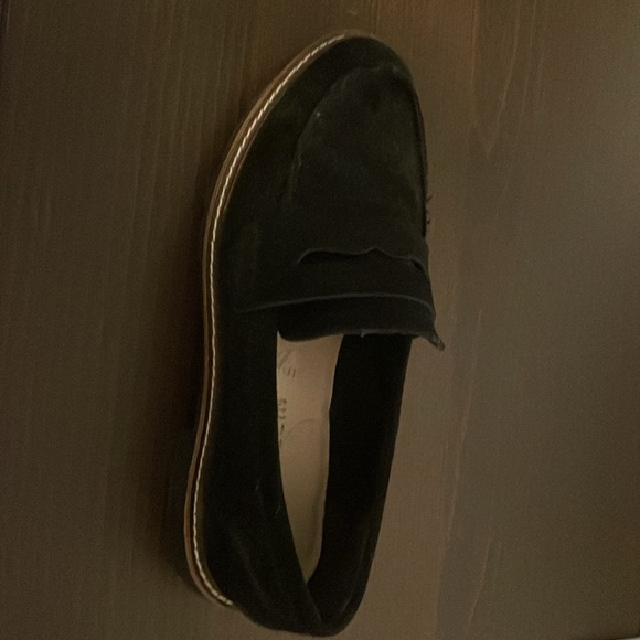 Anne Klein Black Suede Loafer, 8.5 - Picture 4 of 5